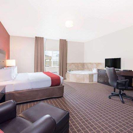 Hawthorn Extended Stay By Wyndham Dickinson Exteriér fotografie